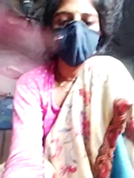 Snapshot of MISS-KAYA chatting on 10.31.25 MISS-KAYA online show from 10.31.25