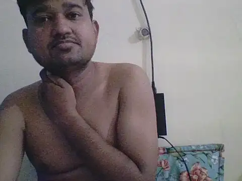 Snapshot of VadodaraBBC chatting on 11.04.25 VadodaraBBC online show from 11.04.25