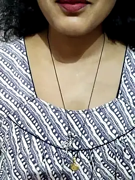 Snapshot of spicysuhana chatting on 06.23.26 spicysuhana online show from 06.23.26