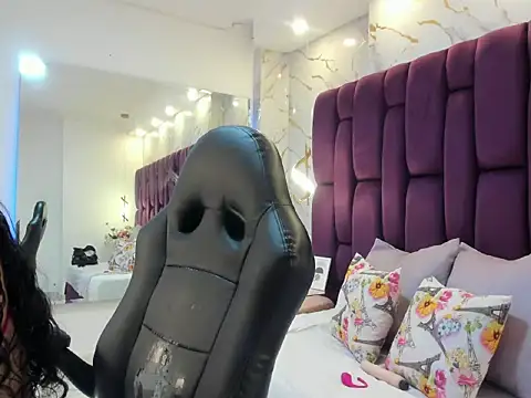 cloe spencerr online show from 09.29.25