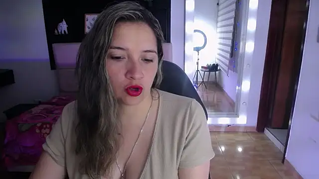 Agatha bellucci  online show from 01.14.26