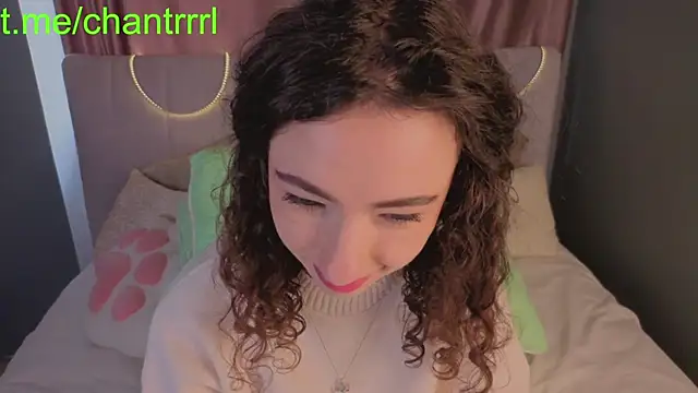 DeneenTurja online show from 09.14.25