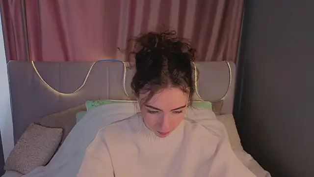 DeneenTurja online show from 09.15.25