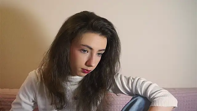 DeneenTurja online show from 10.27.25