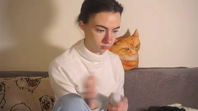 DeneenTurja online show from 10.31.25