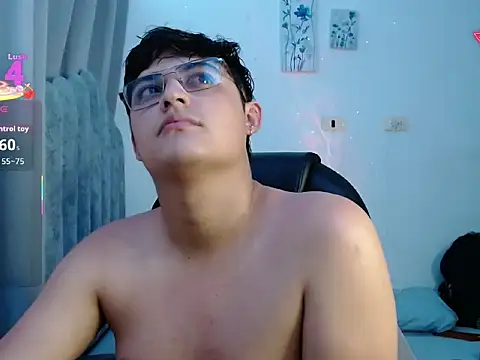 yesitwink  online show from 03.26.26