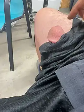 Snapshot of jamesliddick38 chatting on 01.14.26 jamesliddick38 online show from 01.14.26