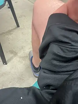 Snapshot of jamesliddick38 chatting on 02.12.26 jamesliddick38 online show from 02.12.26