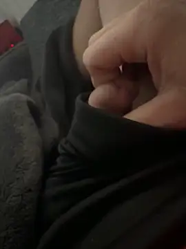 Snapshot of jamesliddick38 chatting on 02.19.26 jamesliddick38 online show from 02.19.26