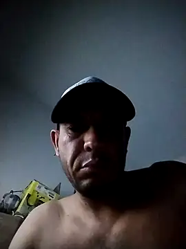 ExcitableJuanito85 online show from 01.11.26