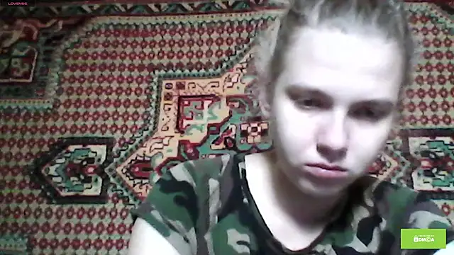 Snapshot of venus_in_flames chatting on 09.13.25 venus in flames online show from 09.13.25