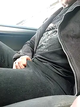 Snapshot of lynxman chatting on 09.23.25 lynxman online show from 09.23.25