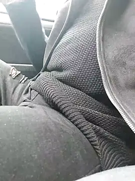 Snapshot of lynxman chatting on 10.01.25 lynxman online show from 10.01.25