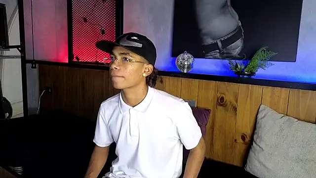 AlanCutee online show from 03.15.26