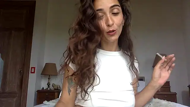 venuslibre online show from 10.24.25