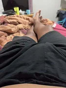 Monspeet 01 online show from 10.19.25