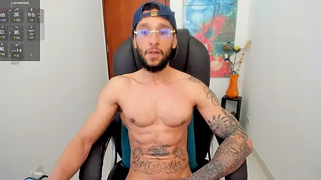 Cristhian teylor  online show from 09.14.25