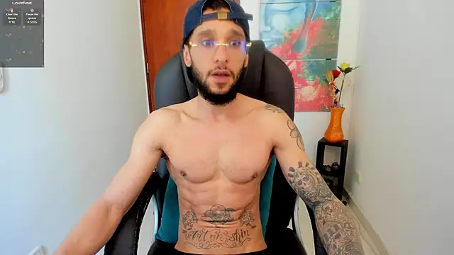 Cristhian teylor  online show from 10.28.25