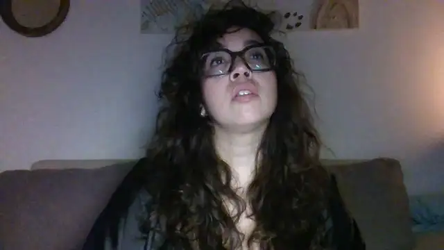 GypsyMamacita online show from 09.16.25