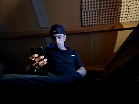 kompiee online show from 10.01.25