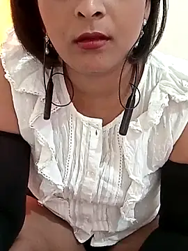 Queen Kushi4 online show from 04.23.26