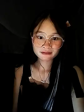 Snapshot of saronla_03 chatting on 09.25.25 saronla 03 online show from 09.25.25