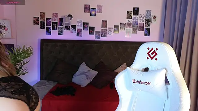 Jesica mooon online show from 10.06.25