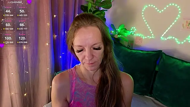 Snapshot of Jesica_mooon chatting on 02.01.26 Jesica mooon online show from 02.01.26