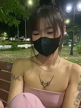 Snapshot of __BabyShowPublic__ chatting on 10.11.25   BabyShowPublic   online show from 10.11.25