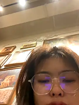 Snapshot of __BabyShowPublic__ chatting on 10.27.25   BabyShowPublic   online show from 10.27.25