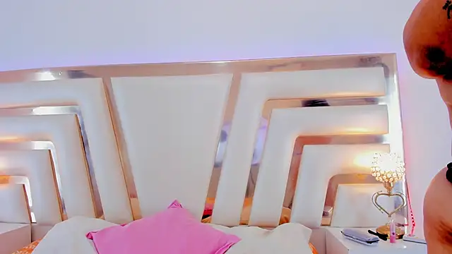 GeminisClark online show from 11.27.25