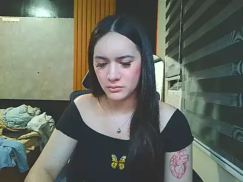 Yhanbeaufort18 online show from 10.03.25