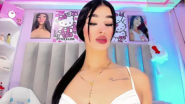 Ariana Keyss online show from 10.13.25