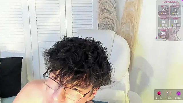 miilo wolf online show from 10.03.25