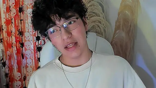 miilo wolf online show from 10.10.25