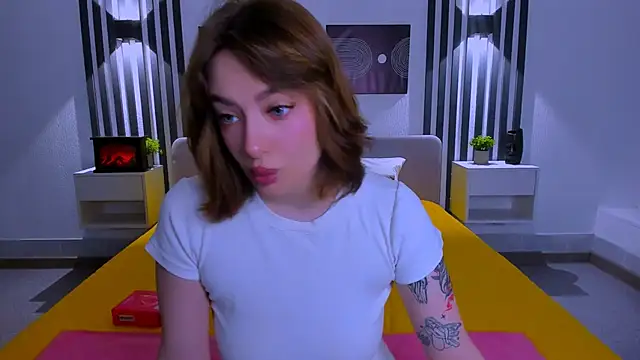 Emily Tylerr online show from 02.19.26