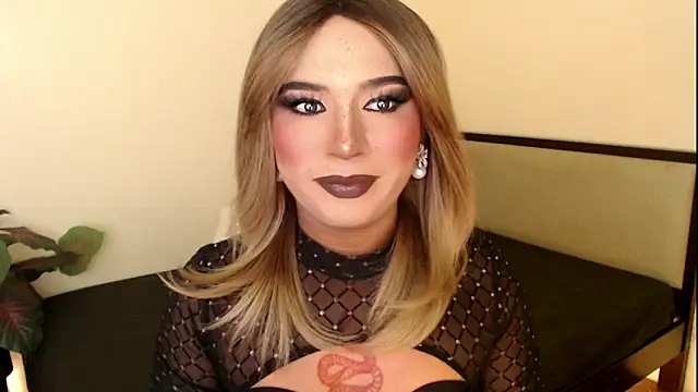 mslilly croft online show from 12.19.25