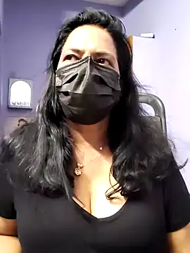 mallu-lover online show from 10.15.25