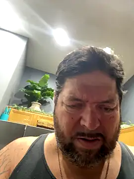 willama111970 online show from 10.22.25