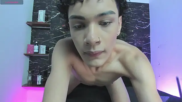 Snapshot of lyan_hots chatting on 09.29.25 lyan hots online show from 09.29.25