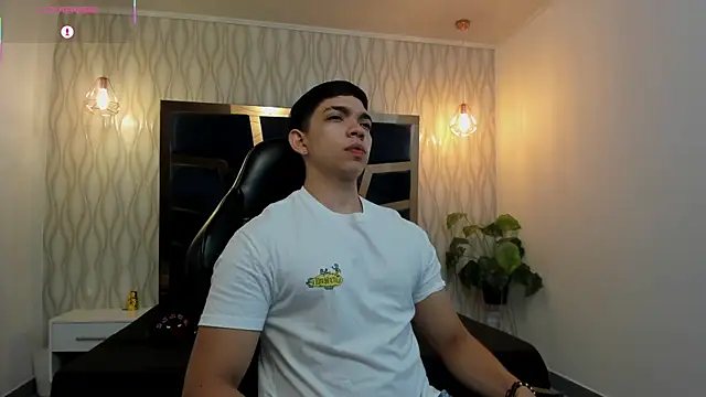 Eryonbradley online show from 04.10.26