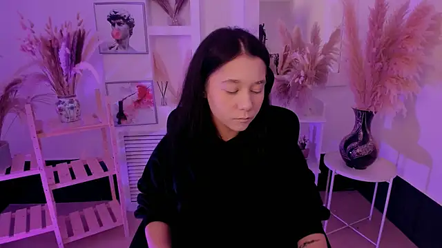 ScarlettMurr online show from 09.13.25