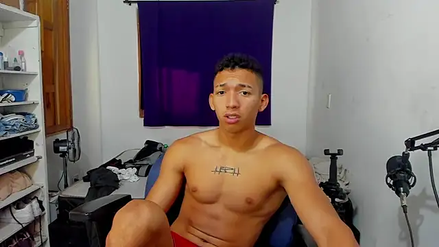 Snapshot of JuanchiT66 chatting on 10.16.25 JuanchiT66 online show from 10.16.25