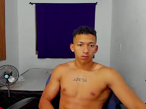 Snapshot of JuanchiT66 chatting on 10.18.25 JuanchiT66 online show from 10.18.25