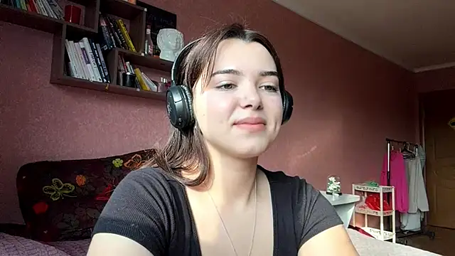 PUP PUP Sea online show from 10.11.25