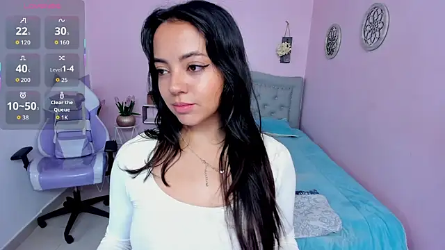 Lara Rouss  online show from 10.30.25