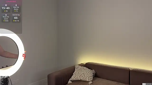 Snapshot of Exeltis chatting on 03.03.26 Exeltis online show from 03.03.26