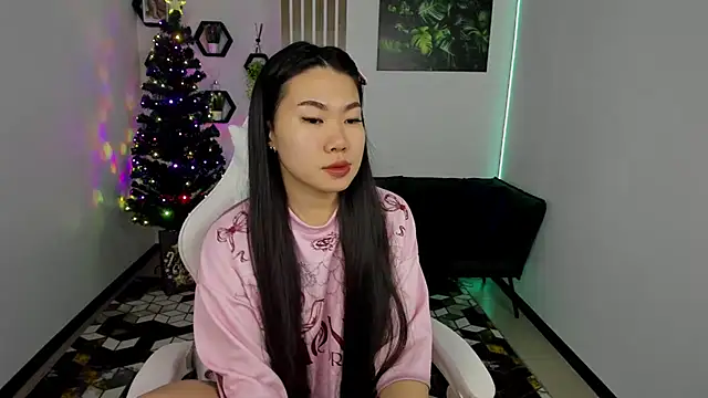 LunaPurrr online show from 01.06.26