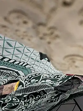 Snapshot of whitelady15 chatting on 10.22.25 whitelady15 online show from 10.22.25