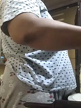 Ankitabhabhihot online show from 10.22.25